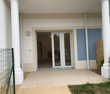 Location Appartement 2 pièces 40m² - Photo 3