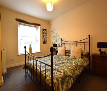 2 Bedroom Apartment To Let - Photo 5