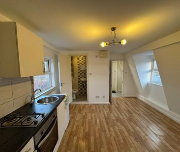 Studio Flat, Downs Road, E5 - Photo 4