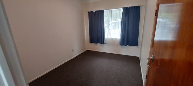 Spacious 2 Bedroom, 1 Bathroom unit - Photo 1