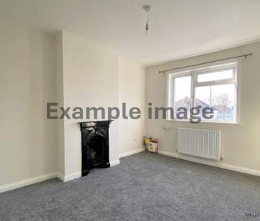 2 bedroom property to rent in Sutton - Photo 1