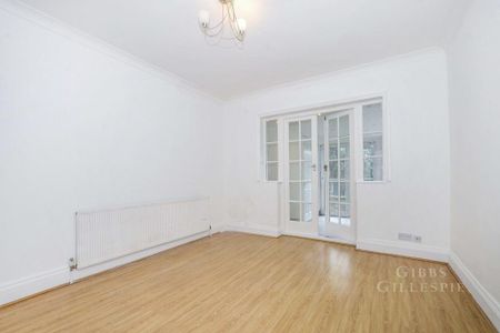 4 bedroom semi-detached house to rent - Photo 5