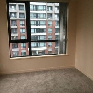 1BR @ Yaletown Park 3 - Photo 2