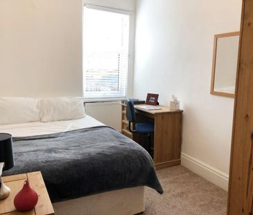 4 bedroom house share to rent - Photo 3