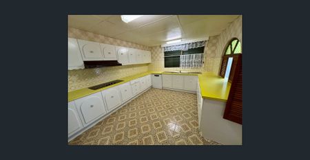 Room for rent in spacious charlestown share house – All Bills Included! - Photo 4