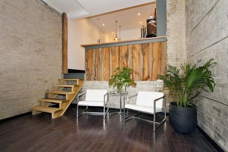 For Lease - 726 Gerrard Street Unit# Main, Toronto, Ontario - Photo 5