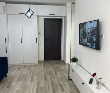 Aparatorii patriei studio etaj 6 - Fotografie 2
