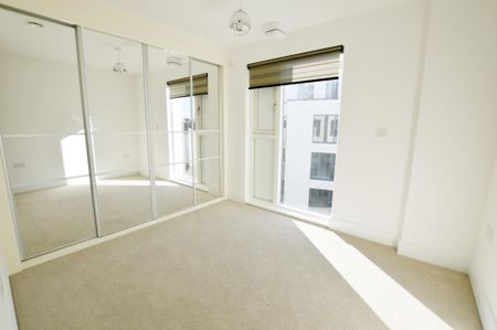 East Coast, Beacon Road, Bournemouth , Dorset, BH2 5EW - Photo 4