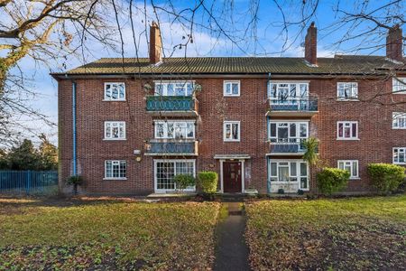Room in a Shared House, Beaconsfield Close, SE3 - Photo 5