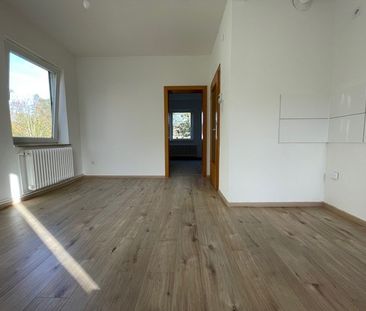 Frei ab Mitte Februar 2026! 2-Zimmer-Wohnung in Wilhelmshaven Fedde... - Photo 2