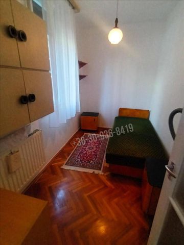 Kiadó átlagos állapotú lakás - Tatabánya - Fotó 3