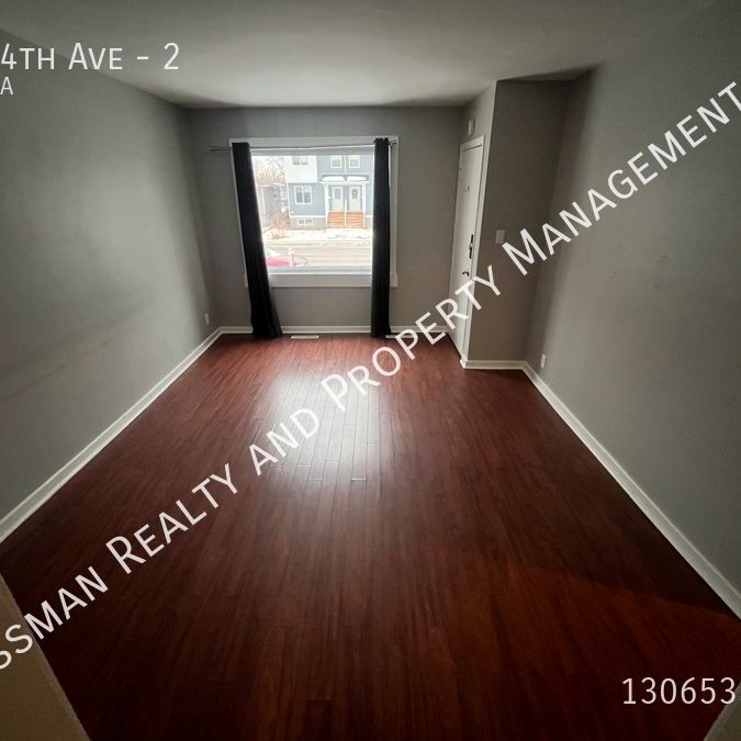 2 Bed 1 Bath Apartment in Rosemont - Photo 1