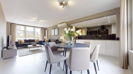 St. Johns Wood Park, London, NW8 6NJ - Photo 2