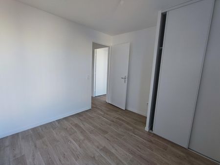 location Appartement T3 DE 64.5m² À BOBIGNY - Photo 5