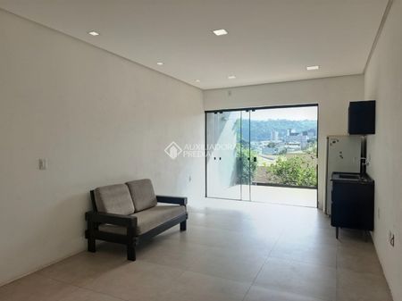Loft com 1 quarto e 36m² para alugar em Guarani, Novo Hamburgo. - Foto 4
