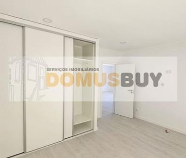 Moradia T2 - Photo 1