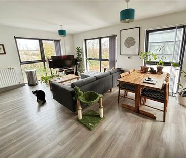 Paintworks, - Photo 2