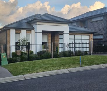 Hamlyn Terrace - Photo 4