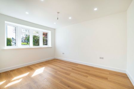 Clarke Close - Photo 5