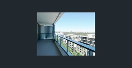 Stunning 'Pinnacle' - 2 brm with Water & sunset views. - Photo 5