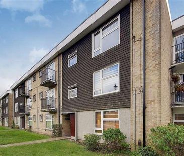 Holly Lodge, Winchmore Hill, London, N21 - Photo 6