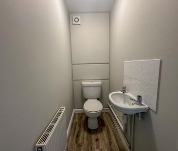 2 bedroom semi-detached house to rent - Photo 1