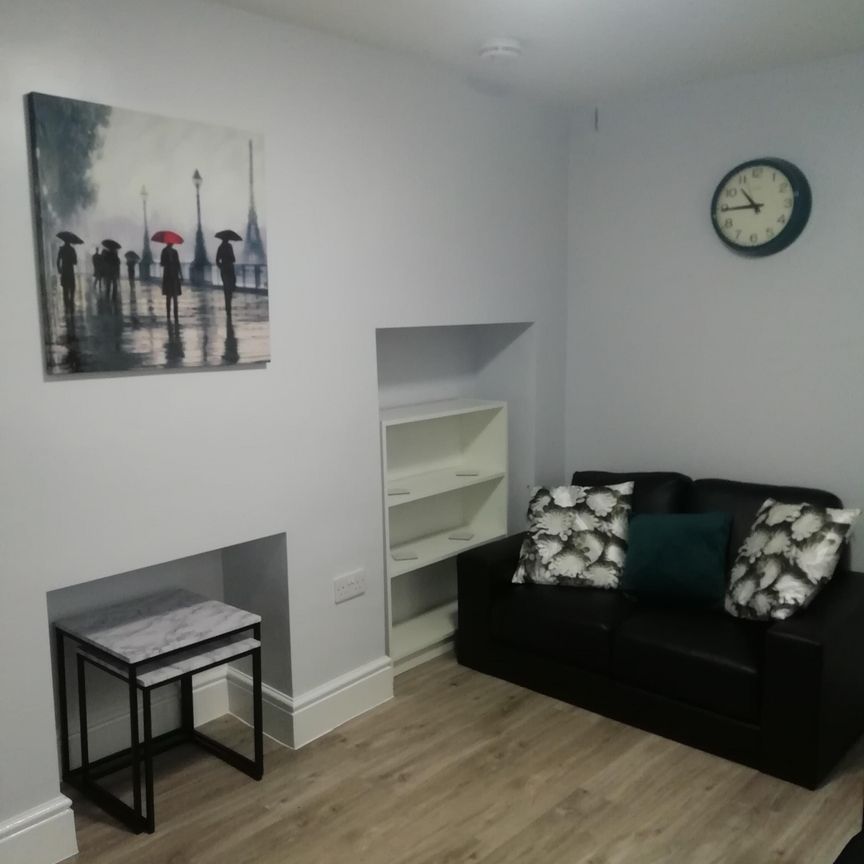 Gordon Terrace, Garth Road, Bangor, LL57 - Photo 1