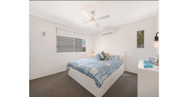 Spacious Family Home with Pool, Office & Multiple Living Areas - Photo 1