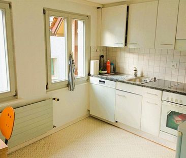 Helle und schöne 3.5 Zi-Whg. mit Balkon zu vermieten - Photo 1