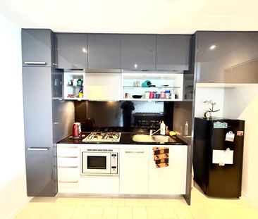 4203/7 Riverside Quay - Photo 2