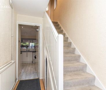 4 bedroom semi-detached house to rent - Photo 2