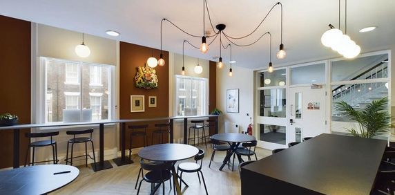 1 bedroom property to rent - Photo 2