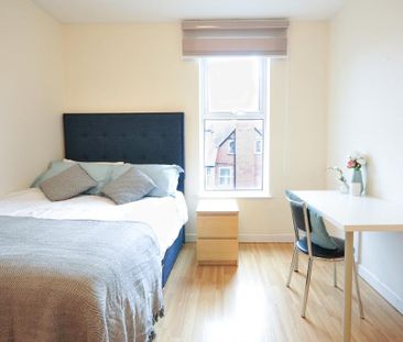 2 bedroom flat to rent - Photo 5