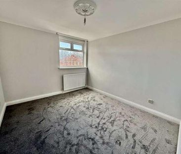 Curren Gardens, Gateshead, NE10 - Photo 4