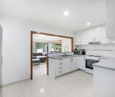 Family Home in a Convenient Location - Photo 4