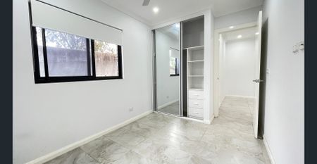 2 bedroom granny flat - Edensor Park - Photo 2