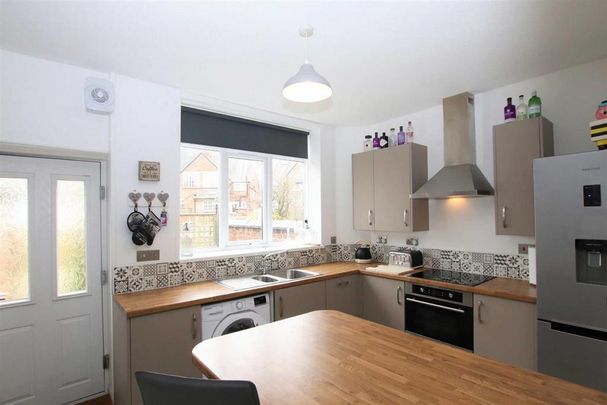 2 bedroom house to rent - Photo 1
