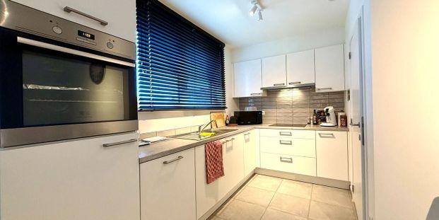 Appartement te huur in Deinze voor € 895 met 2 slaapkamers - Photo 1