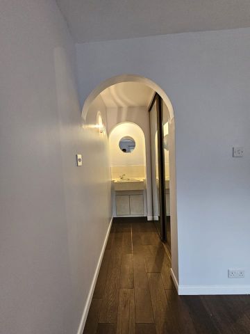 2 Bed Flat, St. Christophers Gardens, CR7 - Photo 5