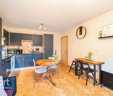 2 bedroom apartment to rent - Photo 5