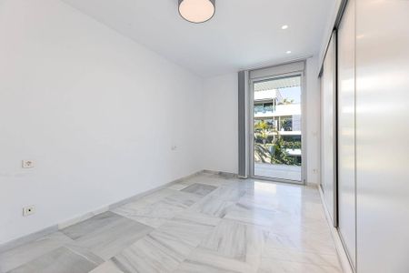 4 room luxury penthouse for rent in Palma de Mallorca, Spain - Photo 3