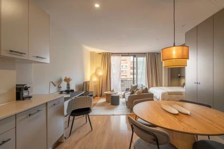 Carrer de Sicília, Barcelona, Catalonia 08013 - Foto 2