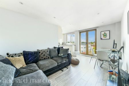 London Road - Photo 2