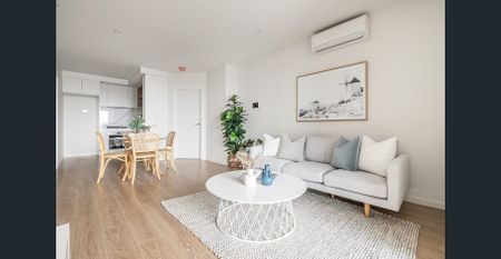 Near-New Brilliance, Stylish Two-Bedroom Apartment Living - Photo 4