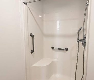 1 CH - 1 SDB - Montréal - $1,245 /mo - Photo 2