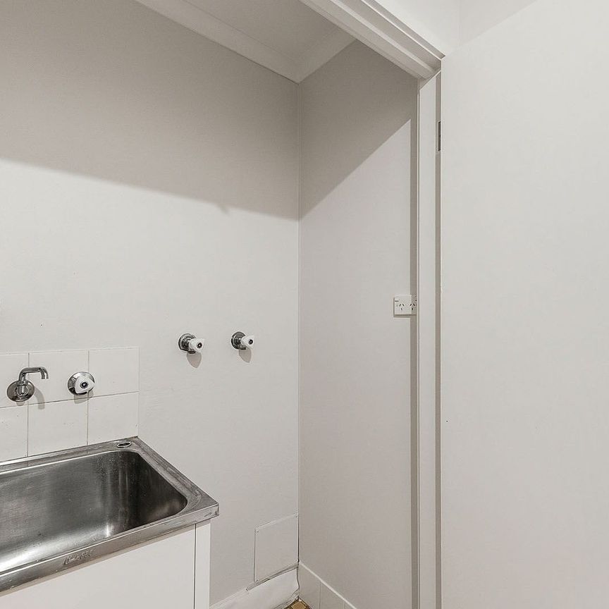 12/20 Oliver Street, Lyneham ACT 2602 - Apartment For Rent | Domain - Photo 1