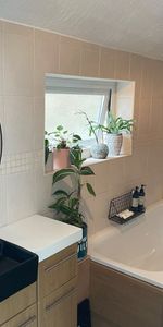 Room in a Shared House, Crown Lane, SM4 - Photo 3