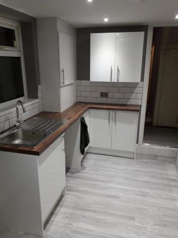 4 bedroom house to rent - Photo 3