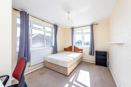 Wandsworth Road, Sw, Vauxhall, SW8 - Photo 2