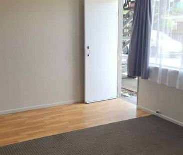 Two Bedroom Unit in Fenton Park - Photo 4